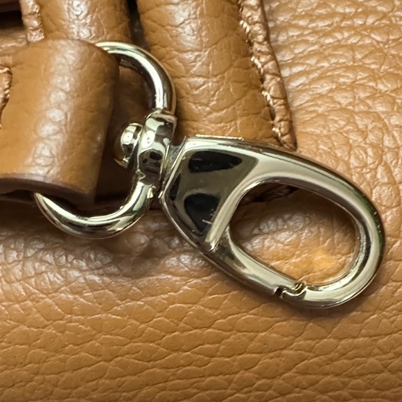 M. Gemi Tan Leather Francesca Convertible Crossbody NWOT - Picture 11 of 15